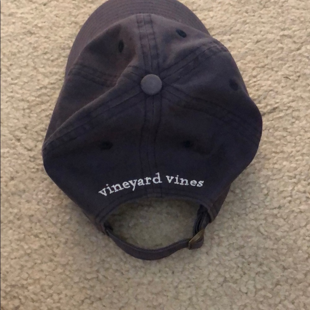Vineyard Vines Hat - Picture 2 of 2